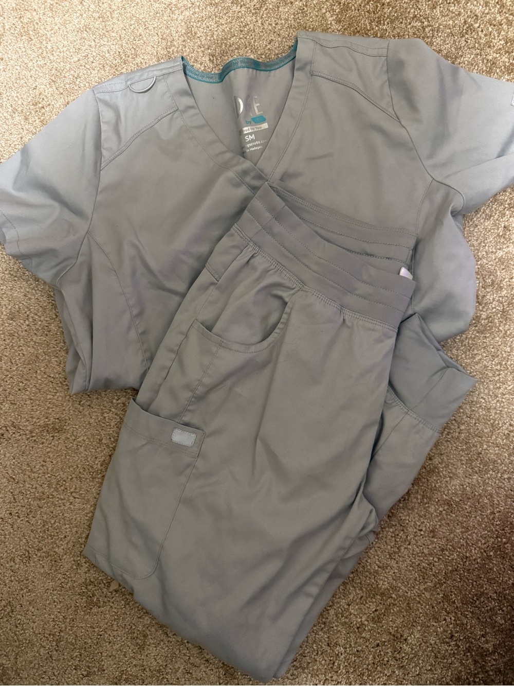 edge Gray Women's Jogger Scrub Set